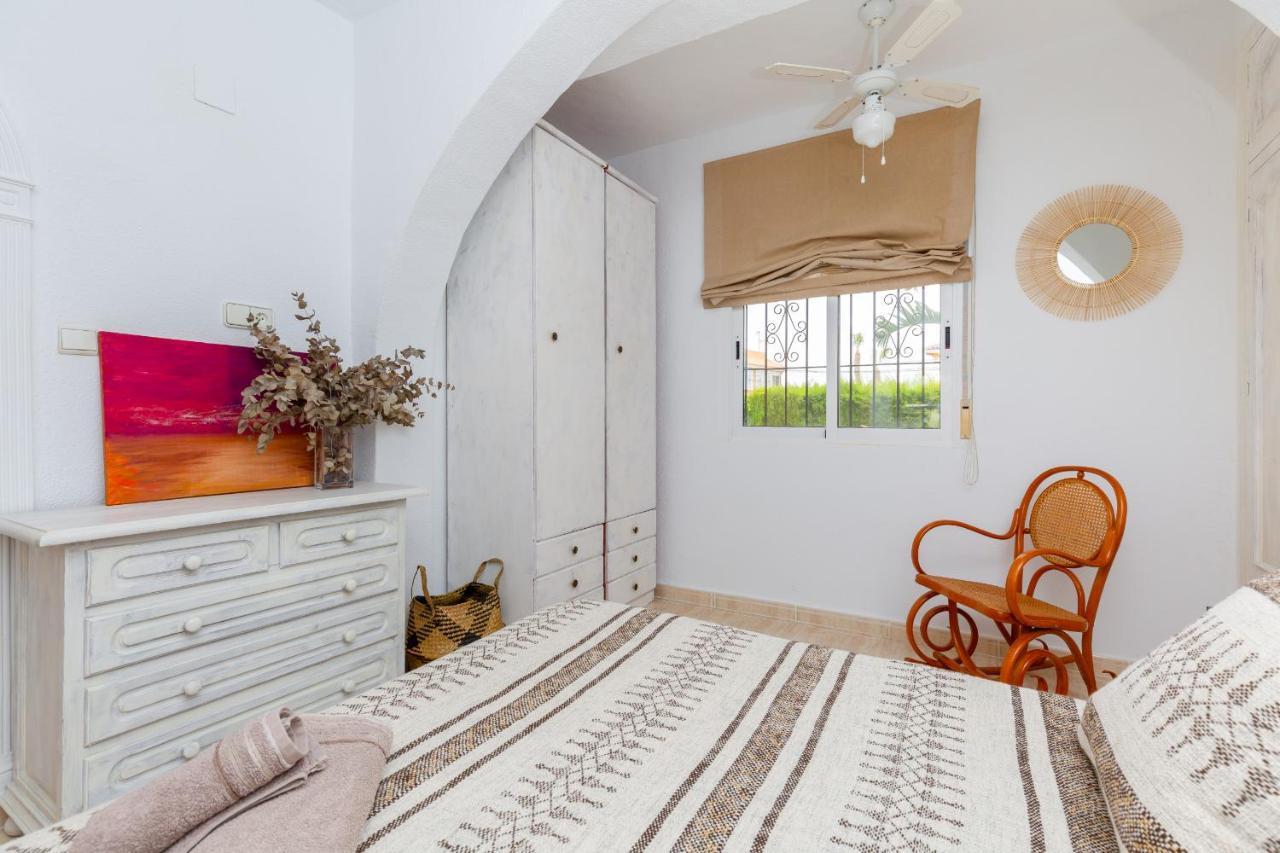 Fidalsa Coastal Soul Villa ตอร์เรเวียคา ภายนอก รูปภาพ